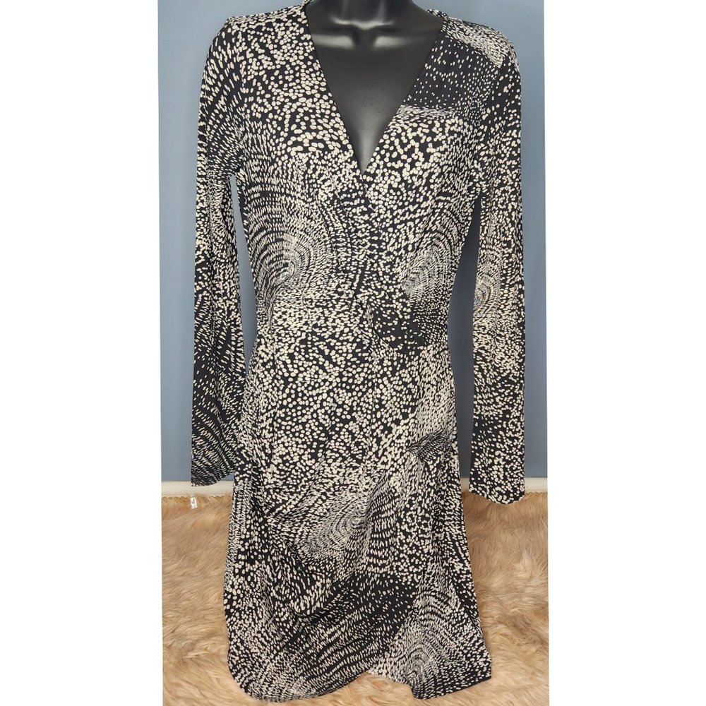 BCBG MAXAZRIA SPOTTED PRINT V-NECK WRAP DRESS-SIZE SMALL